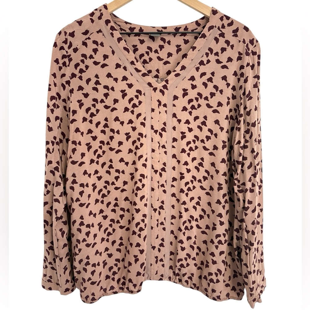 Women's V-Neck Long Sleeve Printed Top - Blush with Purple Butterfly Print